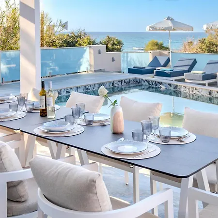 Elmar Bay Villa, Beachfront Luxury Escape With Private Pool Willa Hersonissos (Crete)