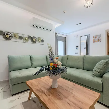 Elmar Bay Villa, Beachfront Luxury Escape With Private Pool Willa